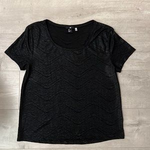 H&M black textured blouse